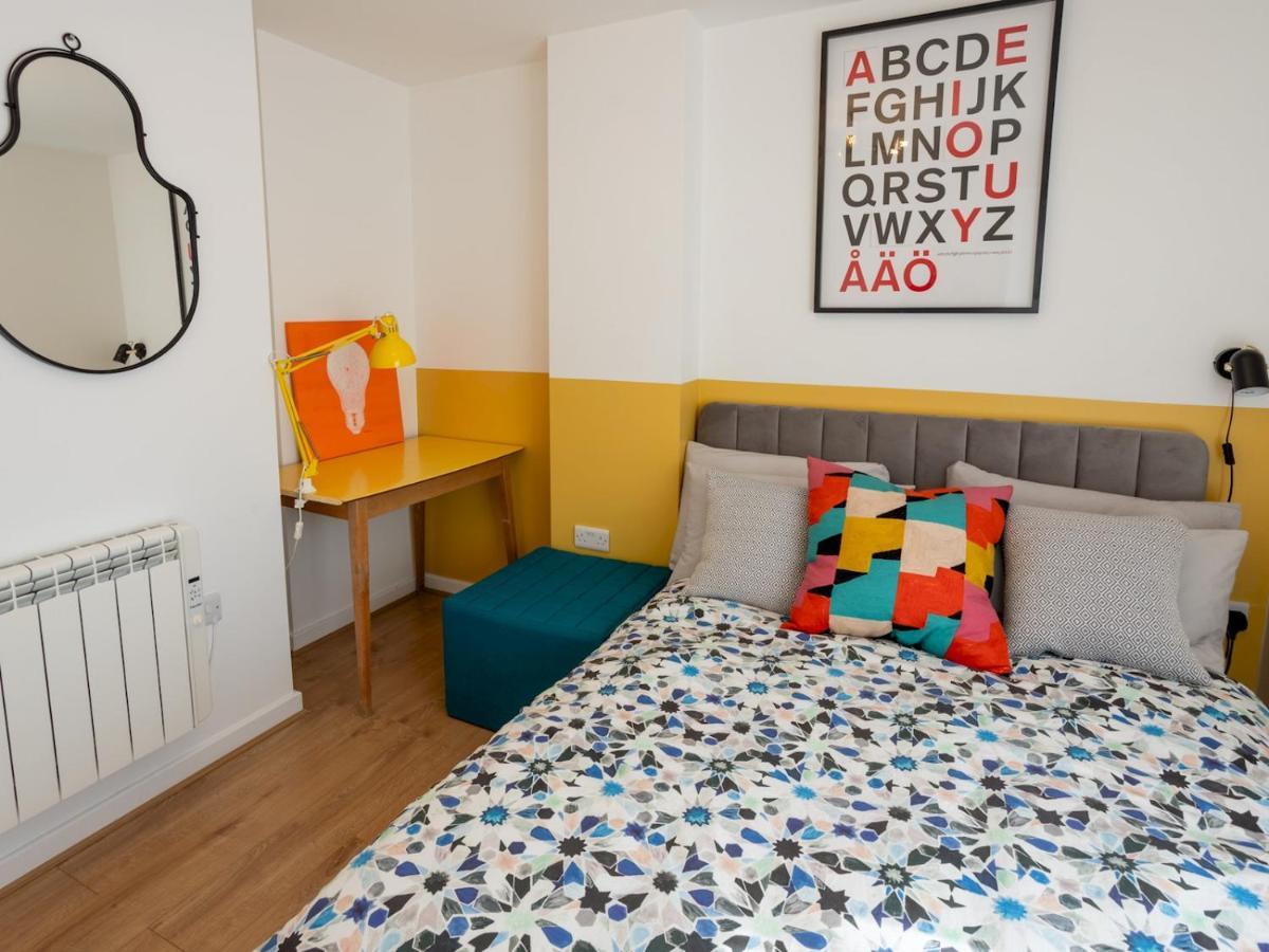 בורנמות' Pass The Keys Modern Stylish Apartment With Parking מראה חיצוני תמונה