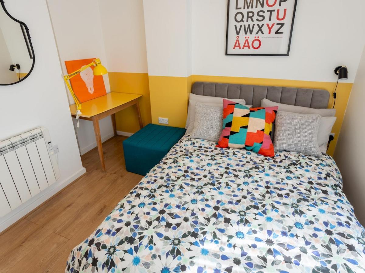 בורנמות' Pass The Keys Modern Stylish Apartment With Parking מראה חיצוני תמונה