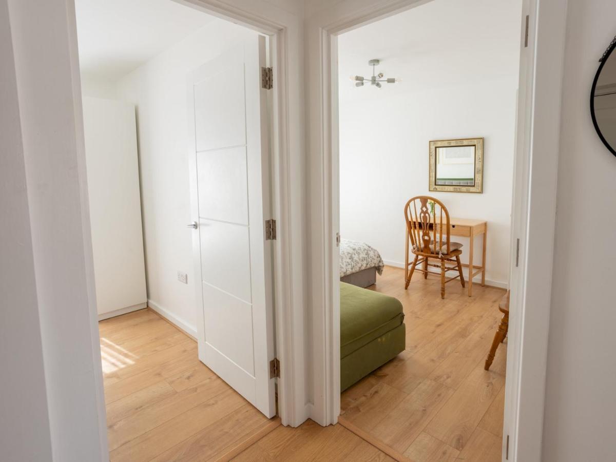 בורנמות' Pass The Keys Modern Stylish Apartment With Parking מראה חיצוני תמונה